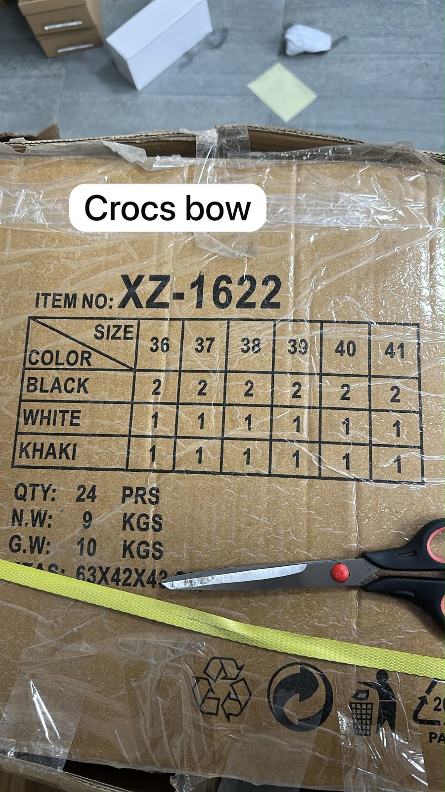 Crocs bow negro